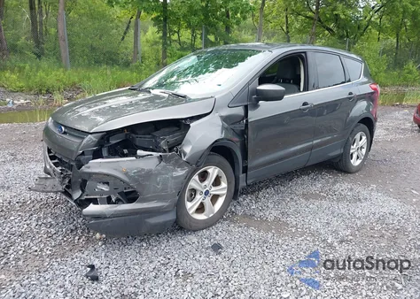 2016 Ford Escape Se z USA, uszkodzony, nr VIN 1FMCU9GX8GUB42300